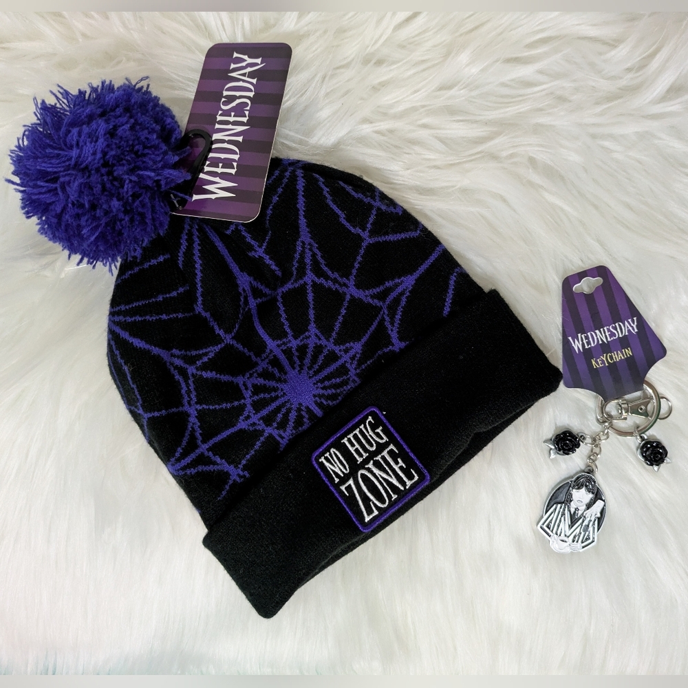Wednesday No Hug Zone Black & Purple Knit Hat & The Thing Keychain New With Tags